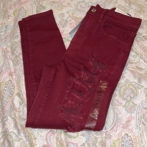 Never used American Eagle  “Super Hi-Rise Jegging “ (x-short) perfect condition